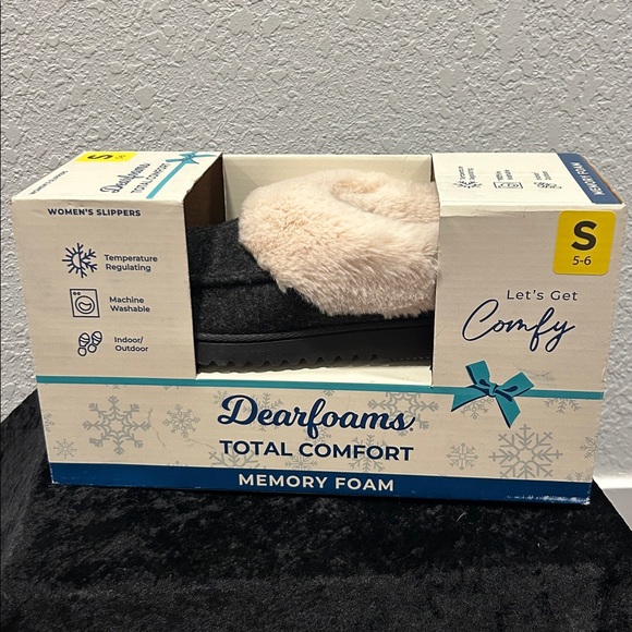 Dearfoam Memory Foam Slippers S 5-6 - Picture 5 of 5